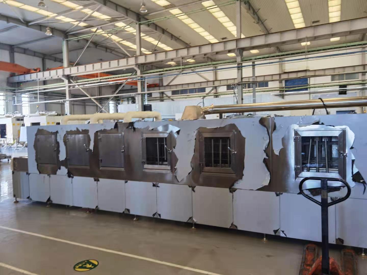 工業(yè)五金件噴淋清洗機 