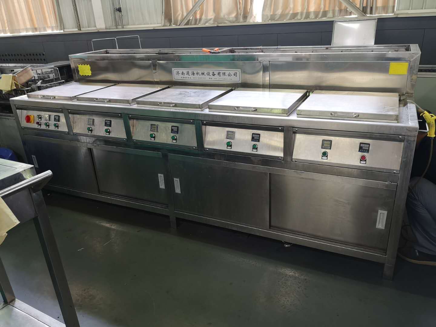 為延長家用超聲波清洗機(jī)的使用周期應(yīng)該怎么做(圖1) 為延長家用超聲波清洗機(jī)的使用周期應(yīng)該怎么做(圖1)