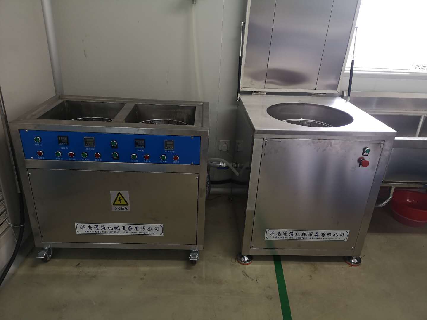 工業(yè)超聲波清洗機(jī)使用是否有標(biāo)準(zhǔn)?(圖1) 工業(yè)超聲波清洗機(jī)使用是否有標(biāo)準(zhǔn)?(圖1)